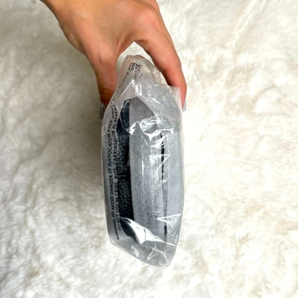 NEW Coach bag crossbody leather black 2 straps gold-tone hardware NWT - Picture 7 of 12